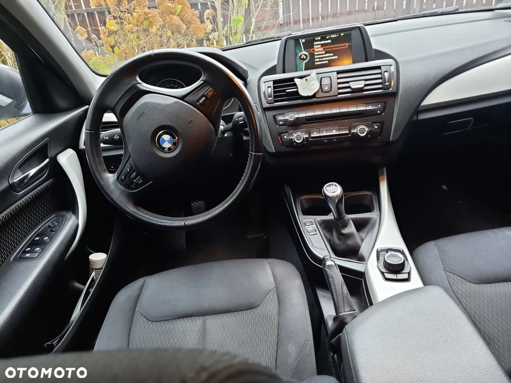 BMW Seria 1 116i - 2