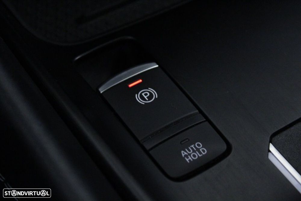 Nissan Qashqai 1.3 DIG-T N-Connecta LED Xtronic - 31