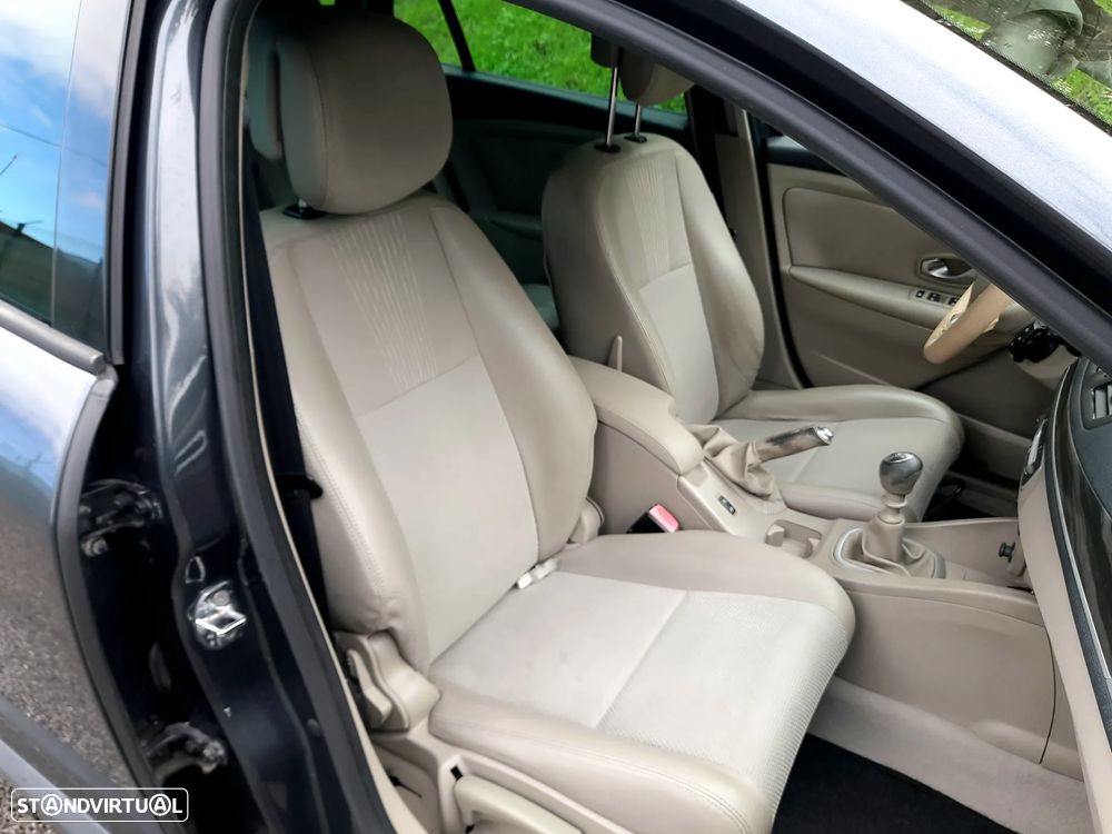 Renault Mégane Sport Tourer 1.5 dCi Luxe CO2 Champion - 6