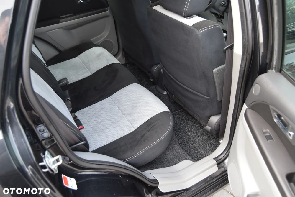 Suzuki SX4 2.0 DDiS Premium 4WD - 18