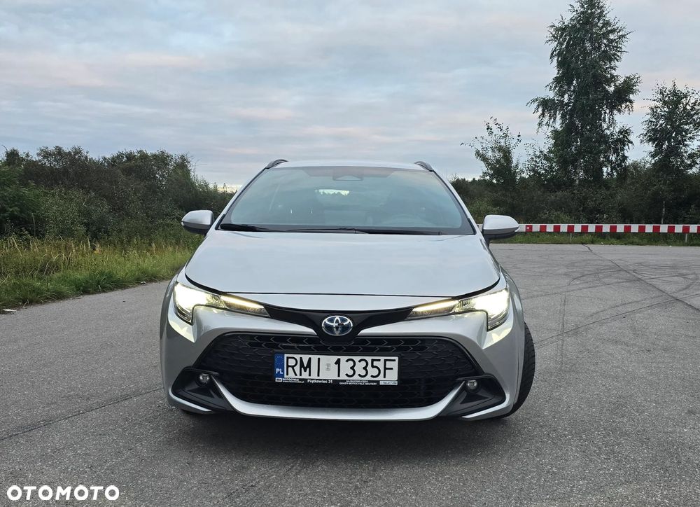 Toyota Corolla 1.8 Hybrid Comfort - 4
