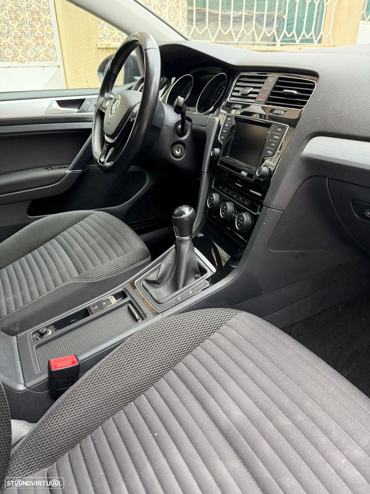 VW Golf 1.6 TDI BlueMotion Cup - 13