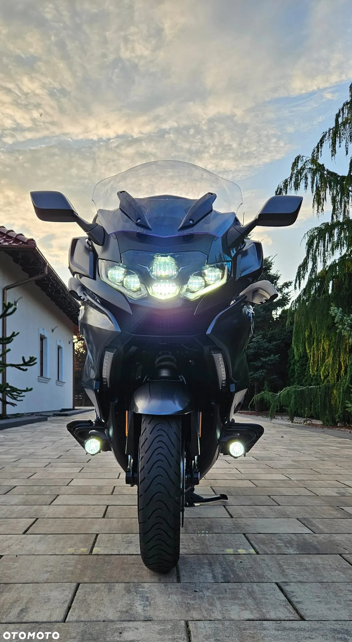 BMW K - 13