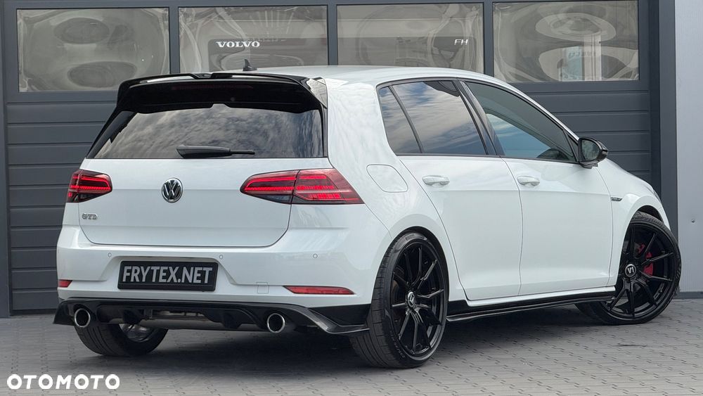 Volkswagen Golf GTD 2.0 TDI SCR DSG - 17