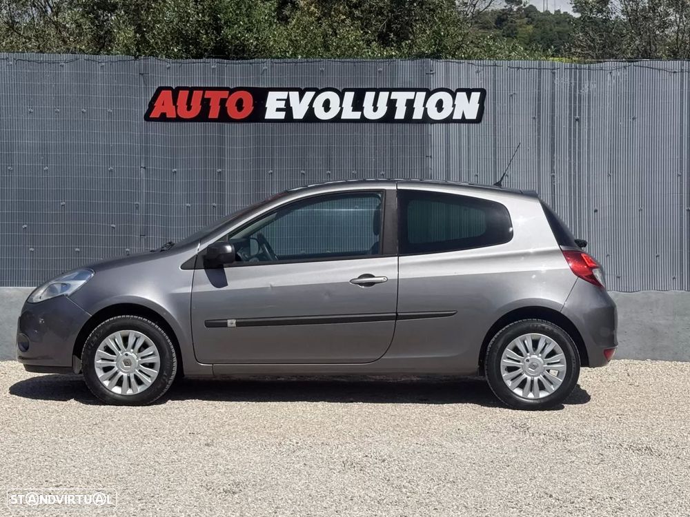 Renault Clio 1.2 16V Dynamique - 3