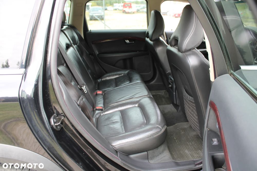 Volvo XC 70 D5 AWD Summum - 29