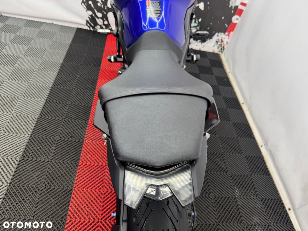 Yamaha MT - 21