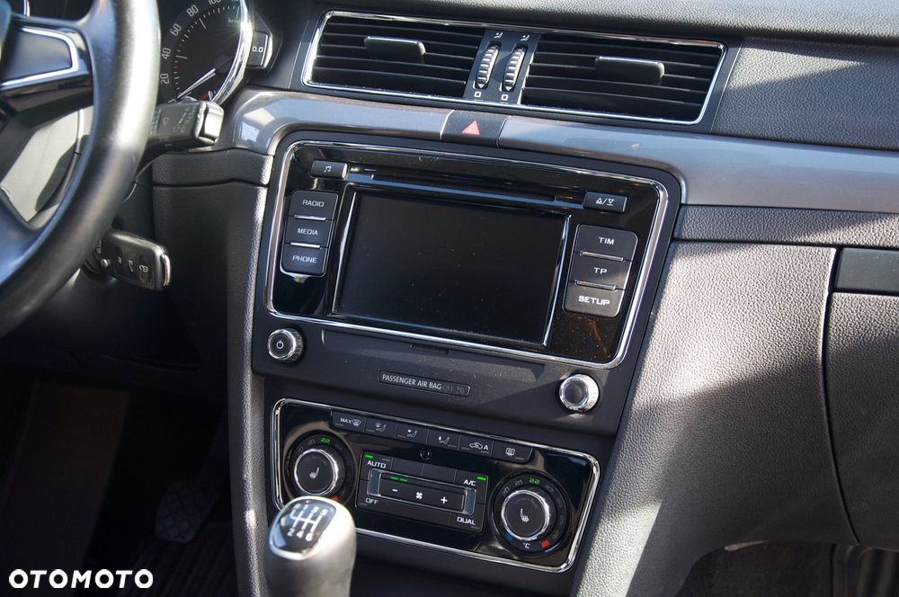 Skoda Superb 1.4 TSI Active - 17