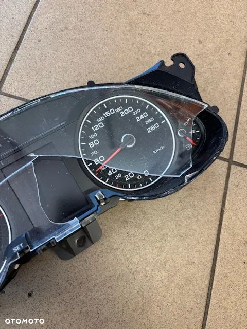 LICZNIK ZEGARY AUDI A4 B8 DIESEL 8K0920901B 8K0920931J - 5
