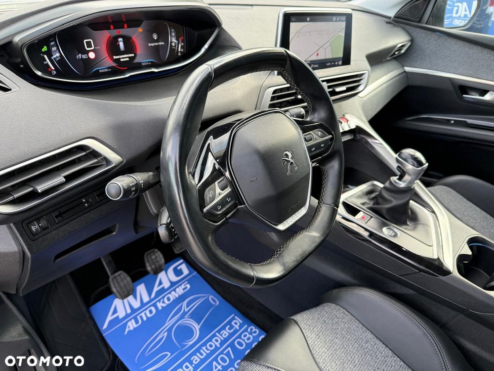 Peugeot 5008 PureTech 130 Stop & Start Allure - 17