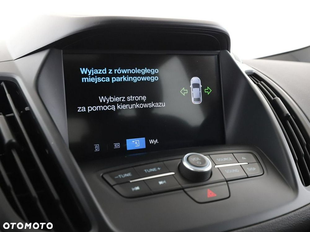 Ford Kuga 1.5 EcoBoost 2x4 ST-Line - 29