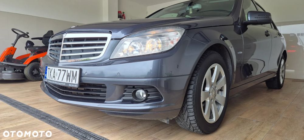 Mercedes-Benz Klasa C 220 CDI DPF BlueEFFICIENCY - 3