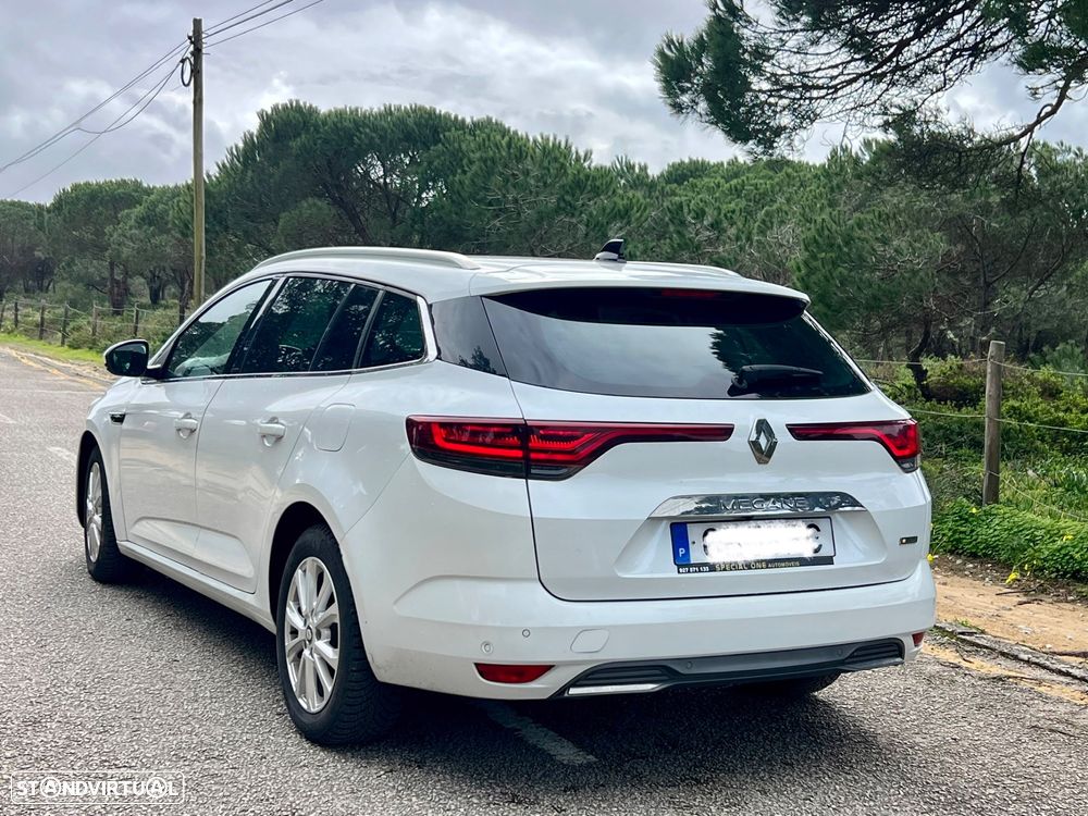 Renault Mégane Sport Tourer 1.6 E-Tech Plug-In Hybrid R.S. Line - 13