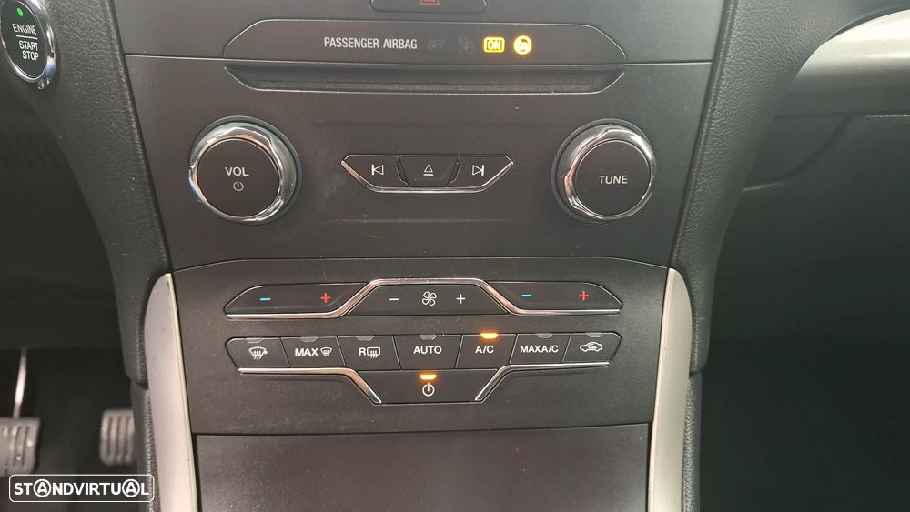 Ford S-Max 2.0 TDCi Trend - 36