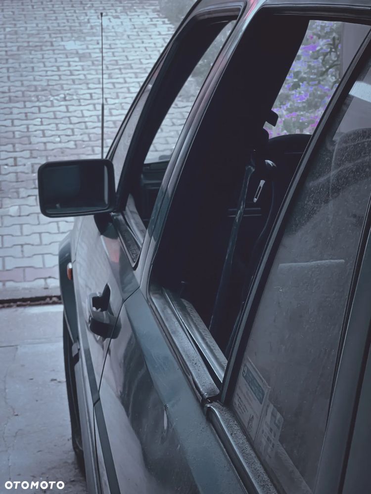 Volkswagen Jetta - 9