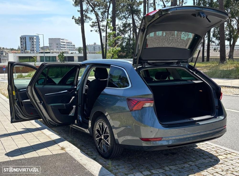 Skoda Octavia 2.0 TDI Style DSG - 10