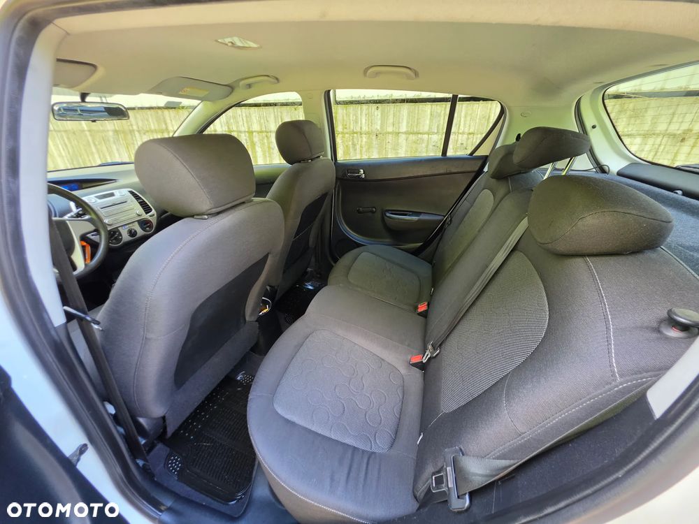 Hyundai i20 1.2 Classic - 8