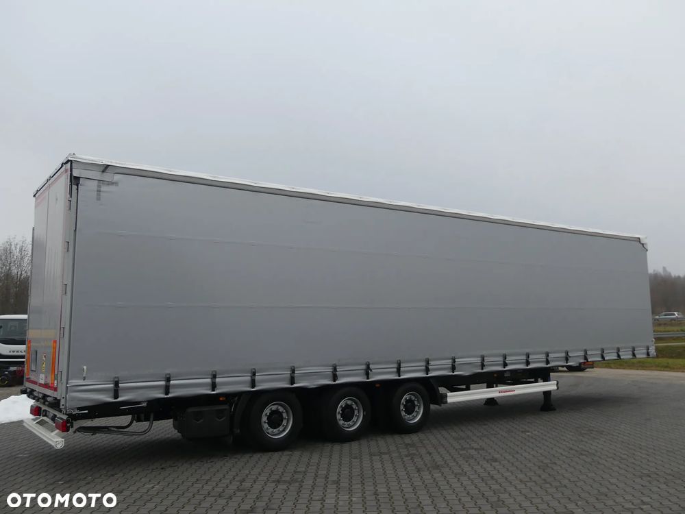 Kassbohrer MEGA / FIRANKA / OŚ PODNOSZONA / 3 SZTUKI / - 9