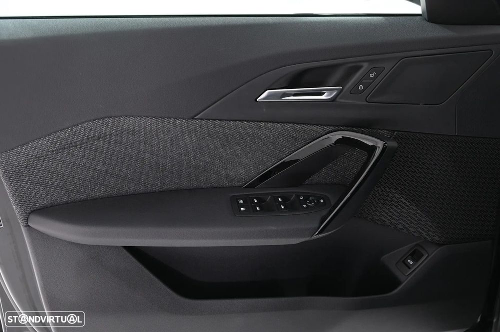 BMW X1 xDrive25e - 28