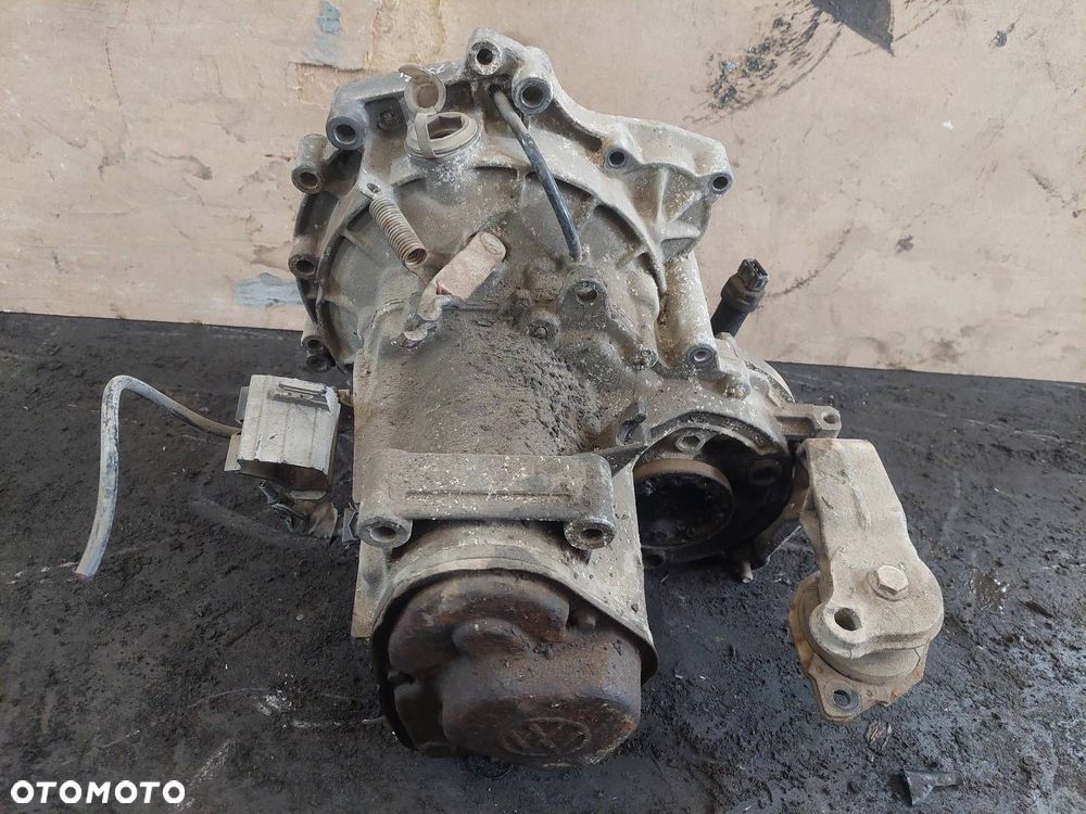SKRZYNIA BIEGÓW SEAT CORDOBA I 1.4 8V MANUAL 5 BIEGÓW CWM - 3