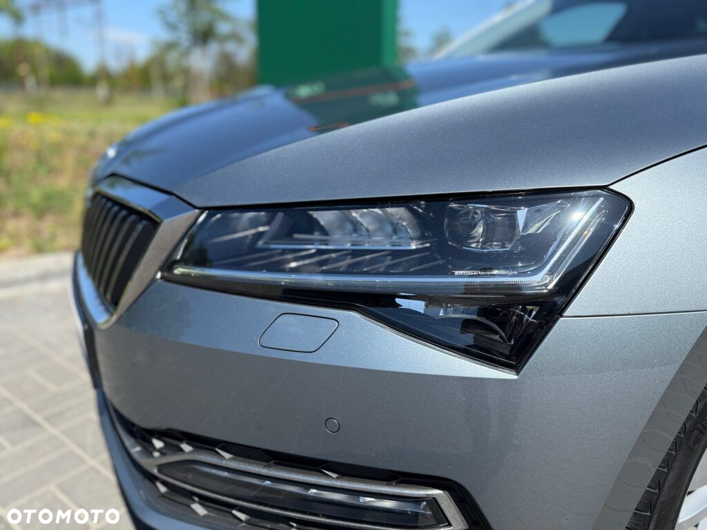 Skoda Superb 2.0 TDI 4x4 Style DSG - 13
