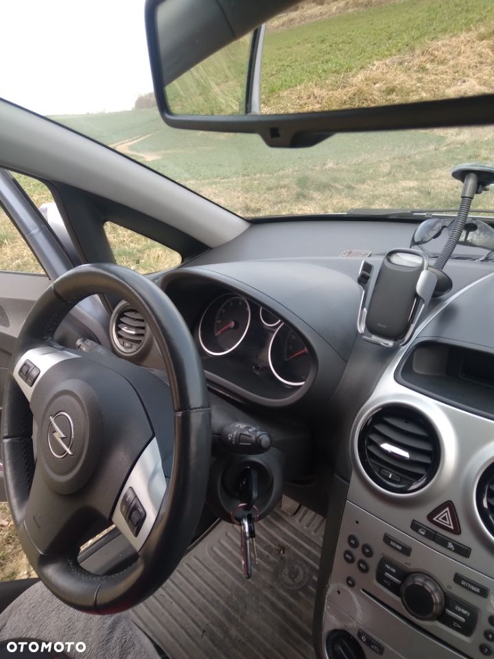 Opel Corsa 1.0 12V Enjoy - 3