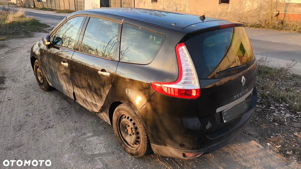 Renault Scenic TCe 130 Dynamique - 2