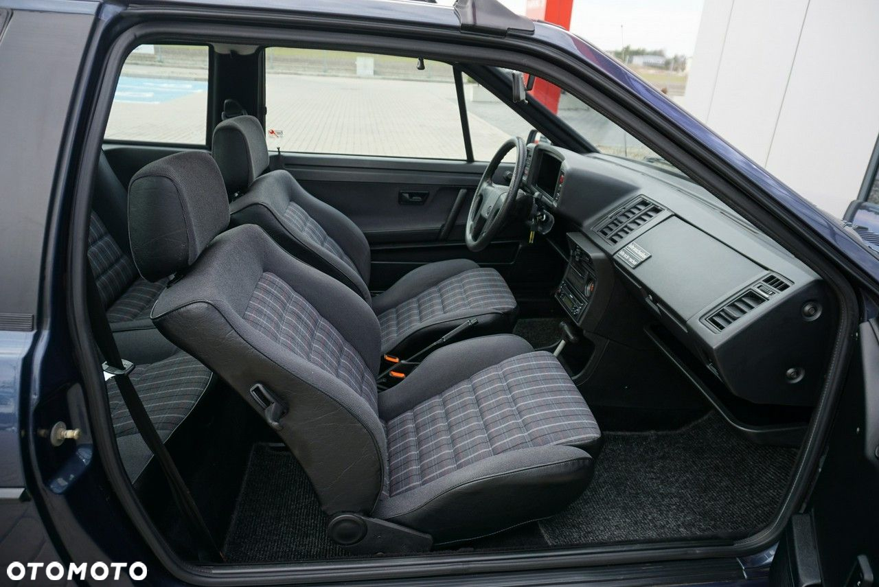 Volkswagen Scirocco - 18