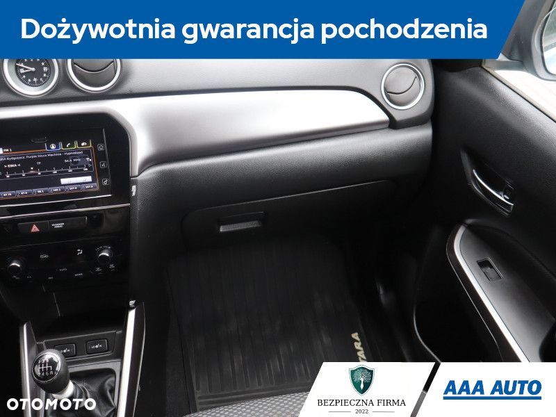 Suzuki Vitara - 10