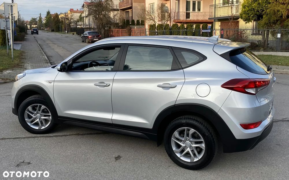 Hyundai Tucson blue 1.7 CRDi 2WD Style - 5