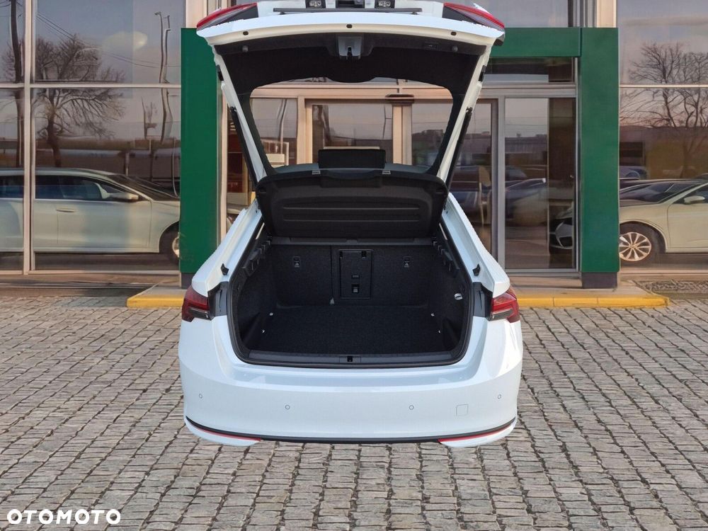 Skoda Octavia 1.5 TSI mHEV 30 Years DSG - 22