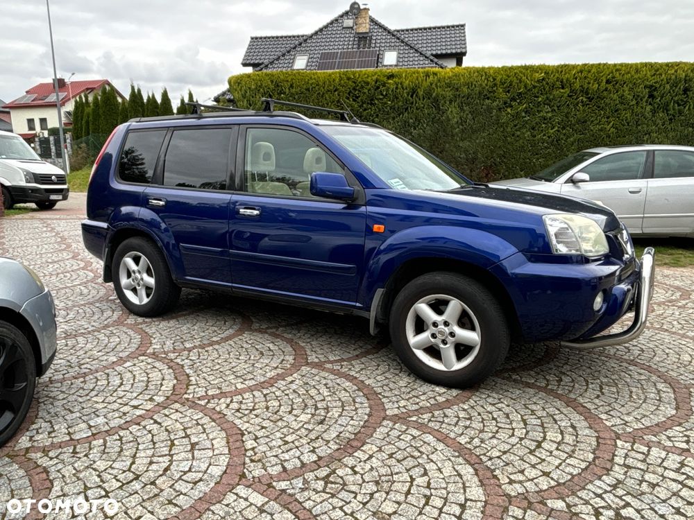 Nissan X-Trail 2.0 4x2 Comfort - 7