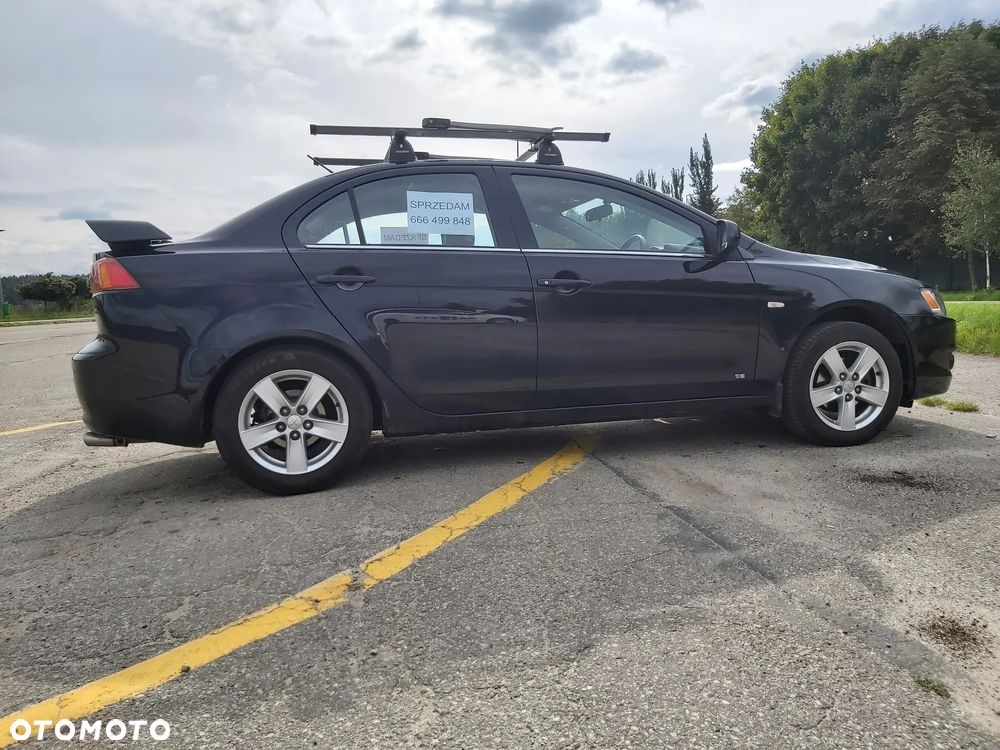 Mitsubishi Lancer 1.5 - 12