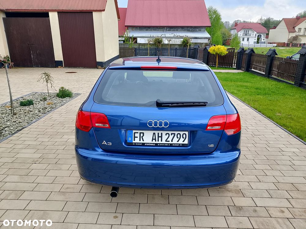 Audi A3 Sportback 1.6 Attraction - 5