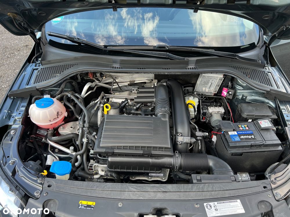 Skoda RAPID 1.2 TSI Green tec Edition - 25