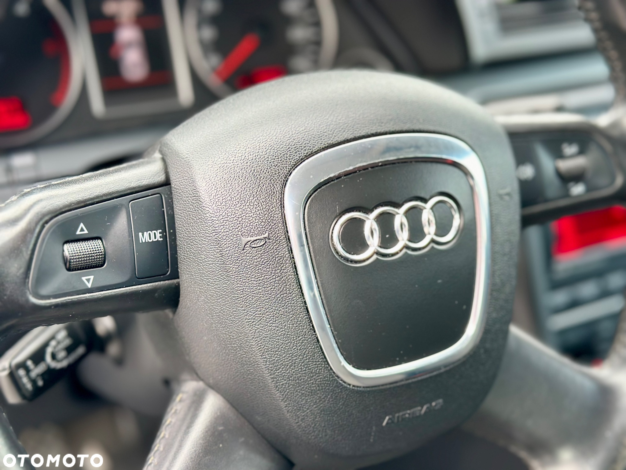 Audi A4 2.0 TDI - 9