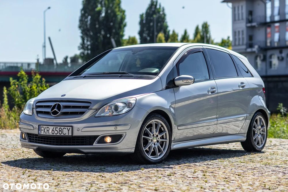 Mercedes-Benz Klasa B - 2
