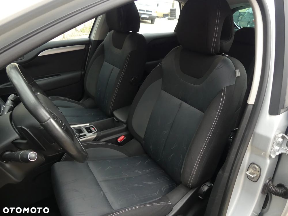 Citroën C4 e-HDi 115 ETG6 Tendance - 3