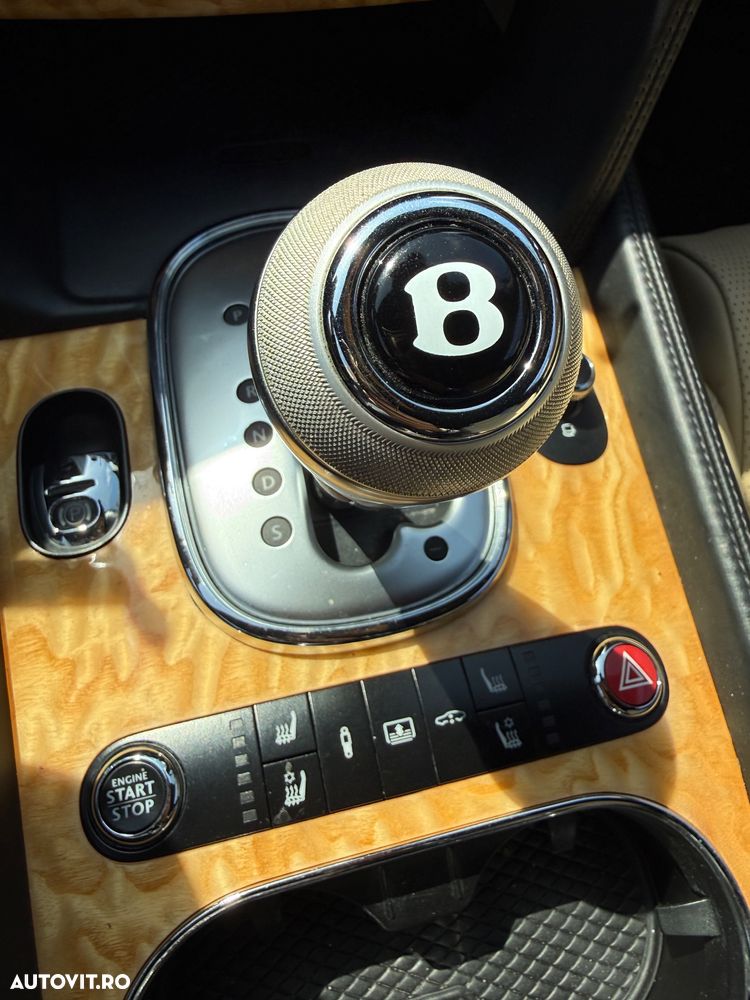 Bentley Flying Spur V8 S Mulliner - 8