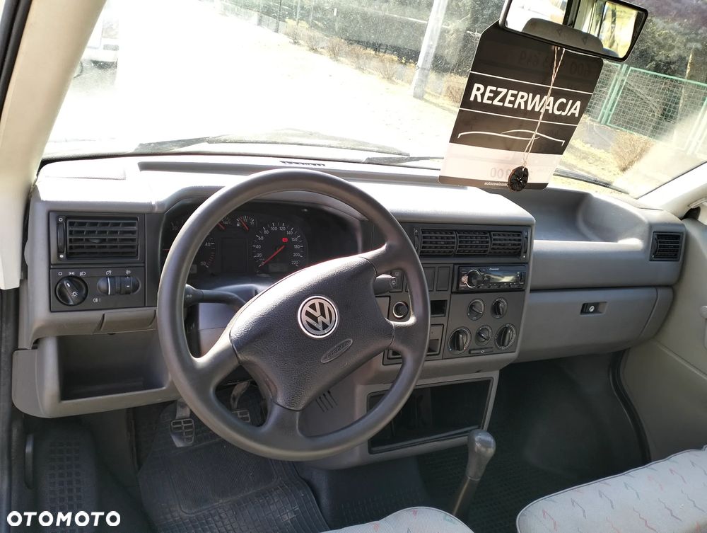 Volkswagen Transporter - 14