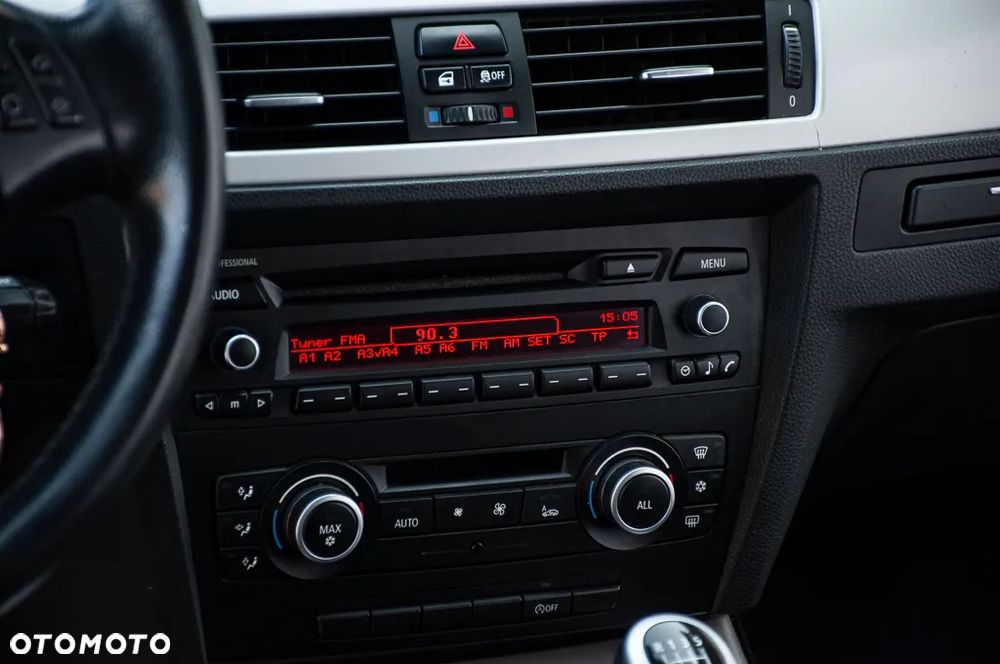 BMW Seria 3 318d Sport Line - 7