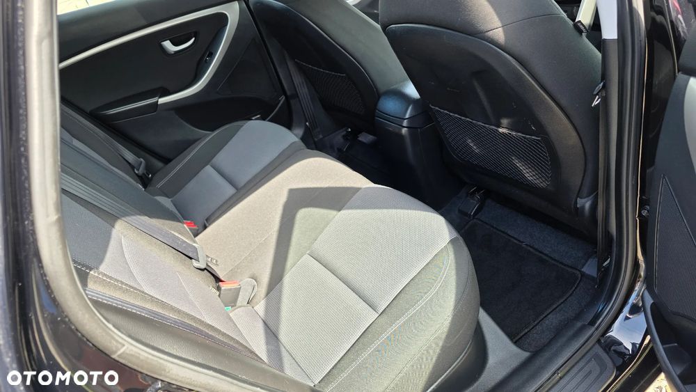 Hyundai i30 1.4 Fifa World Cup Edition - 22