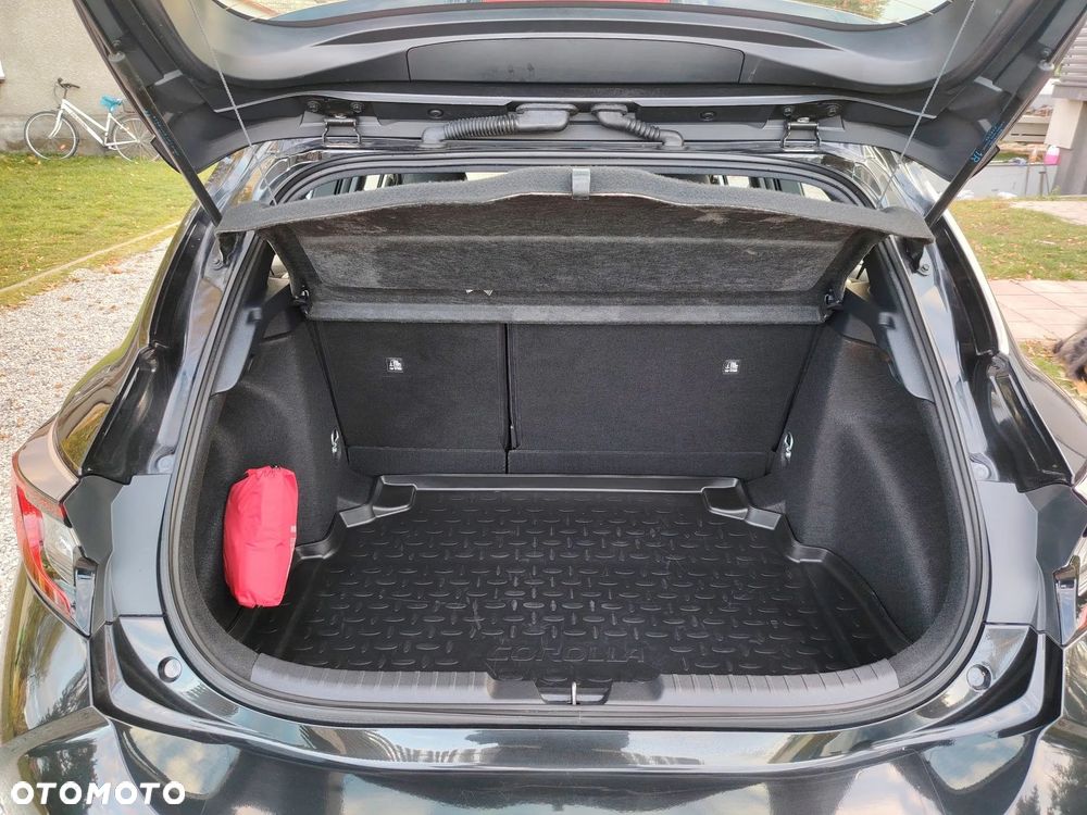 Toyota Corolla 1.8 Hybrid GPF Comfort - 29