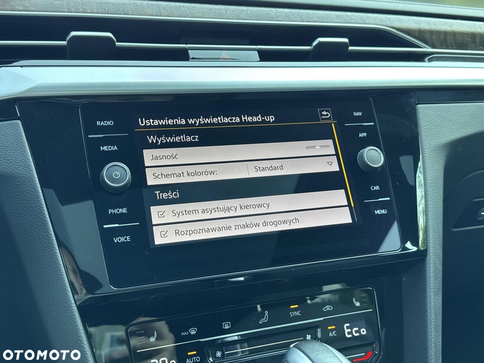 Volkswagen Arteon - 33