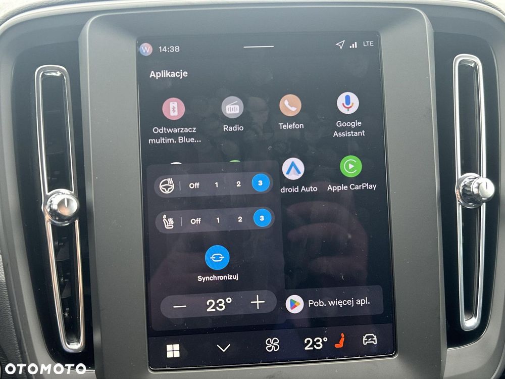 Volvo XC 40 - 18