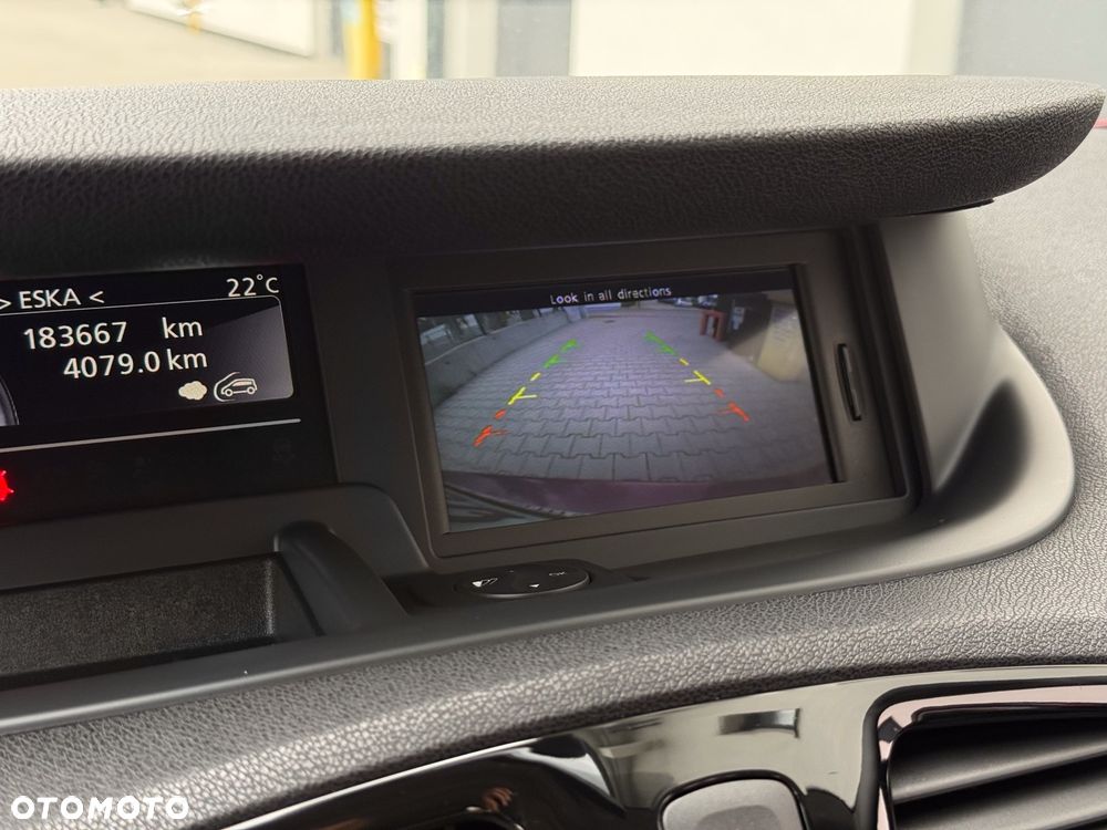 Renault Grand Scenic 2.0 16V 140 CVT Bose Edition - 32