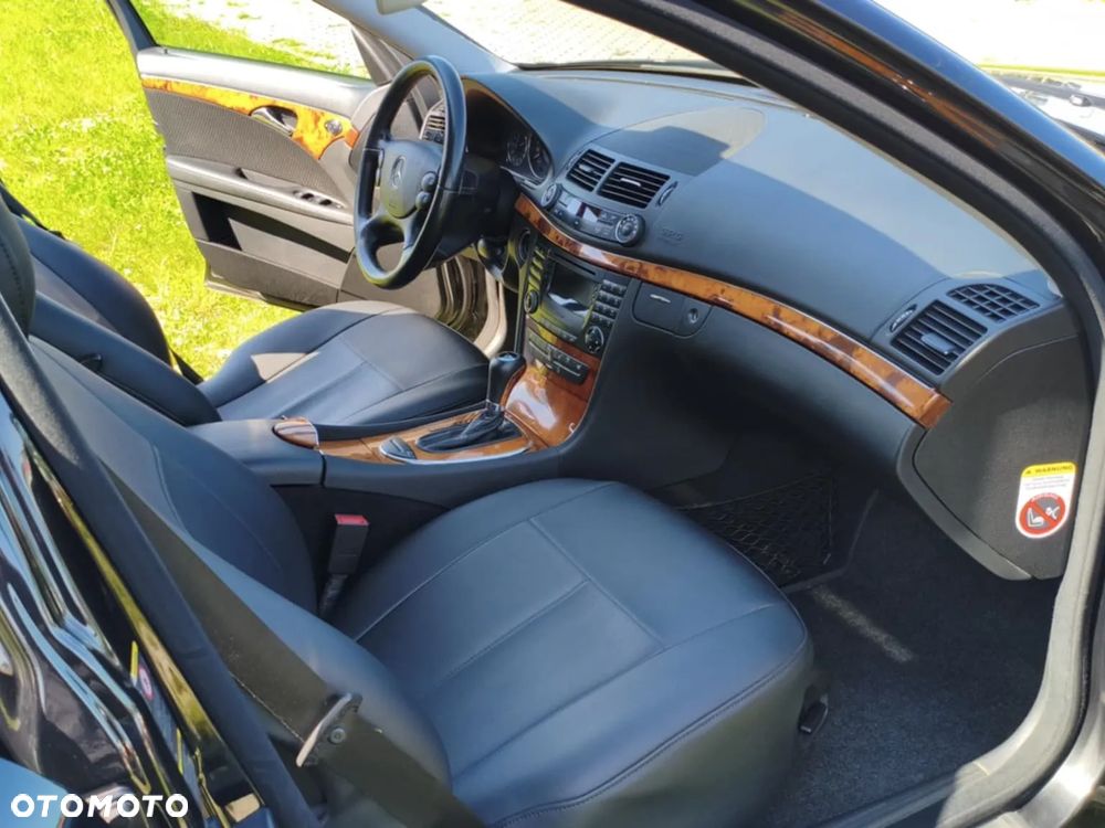 Mercedes-Benz Klasa E 200 T Kompressor Automatik Elegance - 2