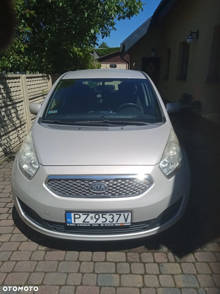 Kia Venga 1.4 CRDi L - 1