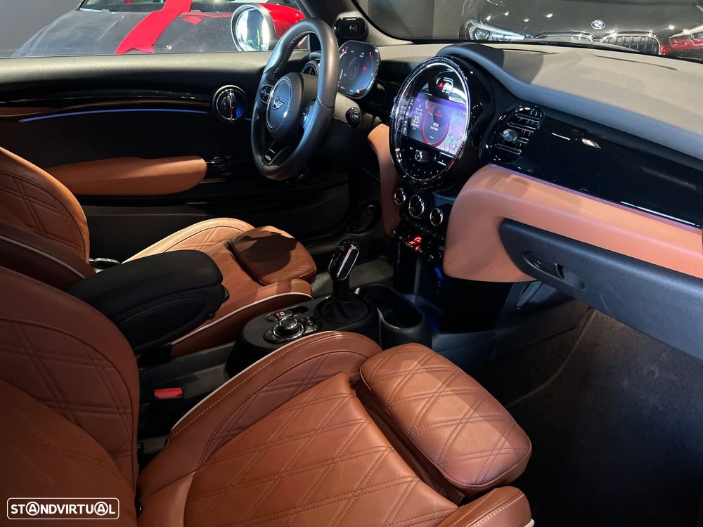 MINI Cabrio John Cooper Works Auto Desportiva - 38