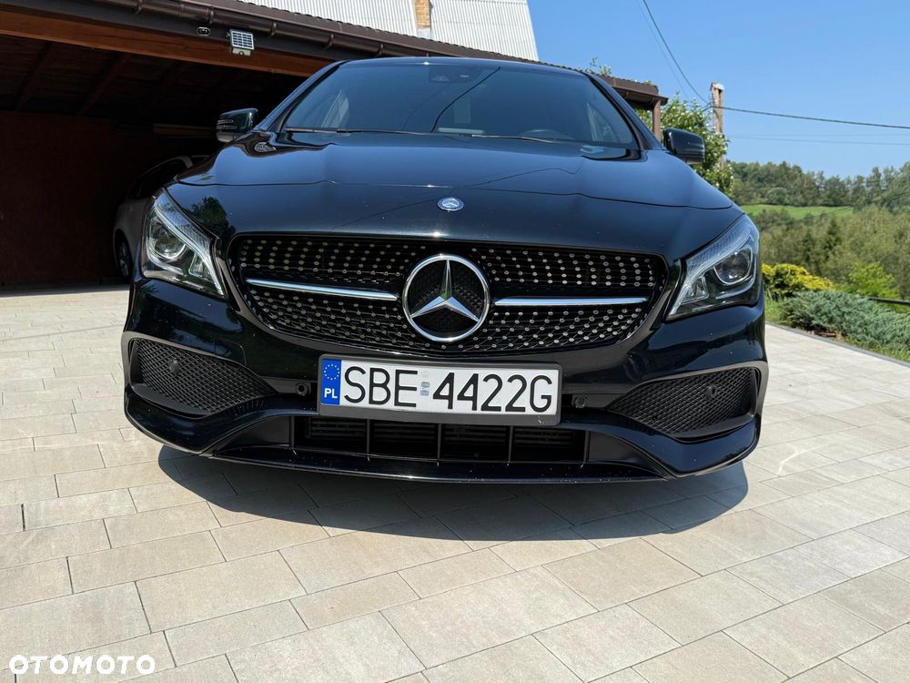 Mercedes-Benz CLA 180 7G-DCT AMG Line - 3